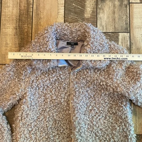 Vici Fate Textured Jacket size small - Picture 11 of 15